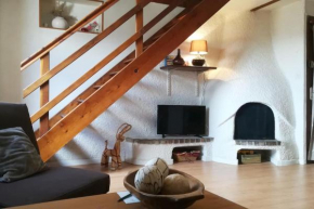 Chaleureux Duplex T2 : 3mn à pied CV/Cité Vauban